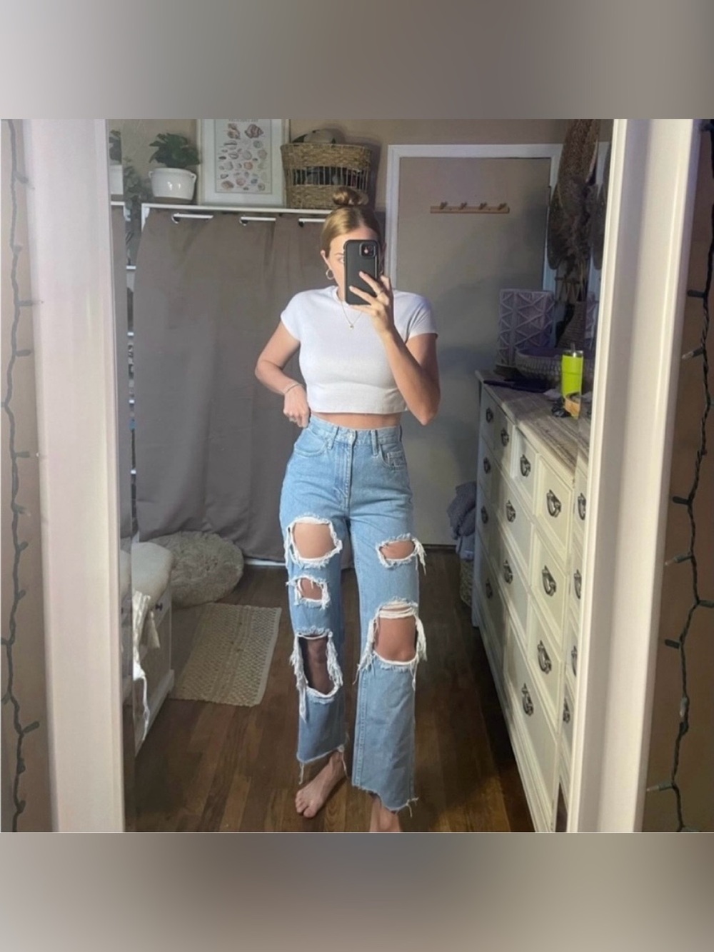 Urban Outfitters BDG distressed high rise baggy jeans size 26